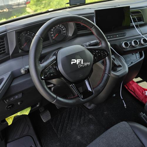 Kierownica do Renault Master 2025 PFI car styling