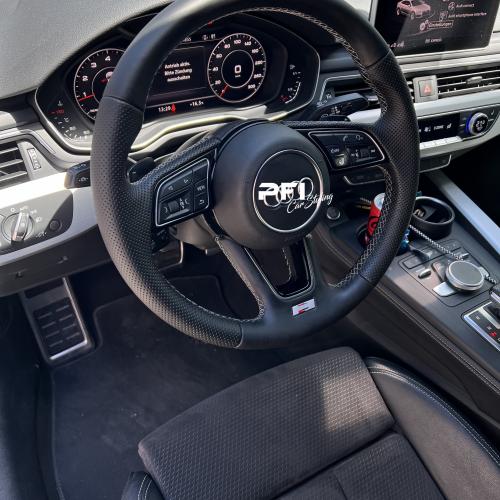 Kierownica obszyta skórą w Audi A4 B9 PFI car styling