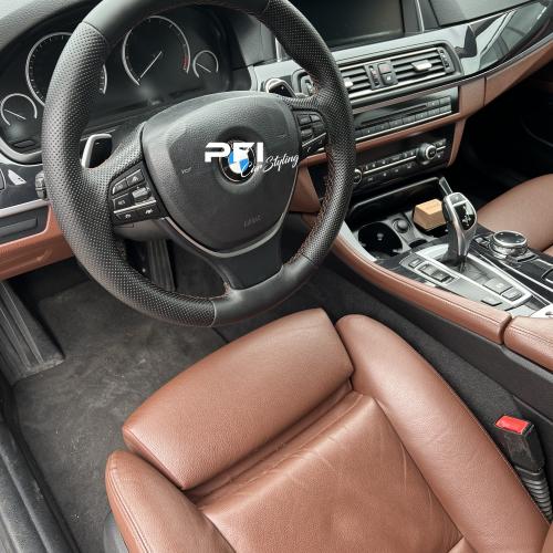 obszycie podgrzewanej kierownicy skórą w BMW 5 F10 F11 PFI car styling